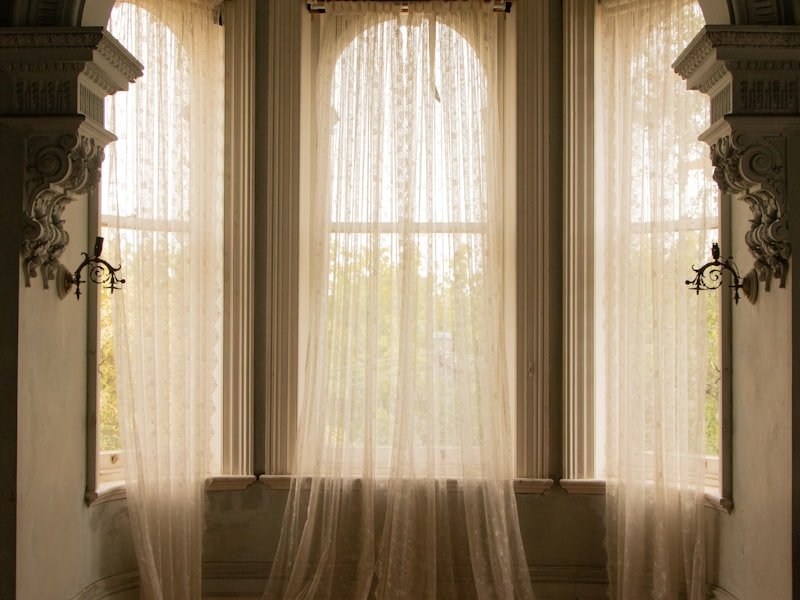 Classic hung windows with vertical sashes